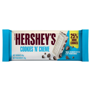 Hershey Cookies & Cream Bar